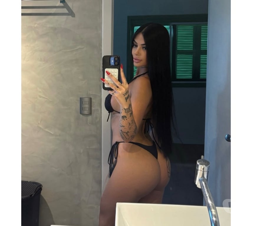 Escorts East London Canary Wharf - East London - Photos for Camila the best girl Brazilian 🍒 Party 🍒