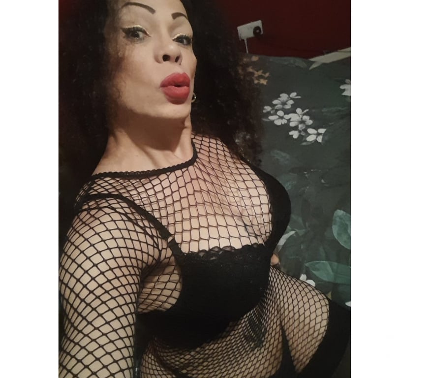 Trans Escorts Essex Brentwood - Photos for Are You Looking To Experience a out of Body Experience ?