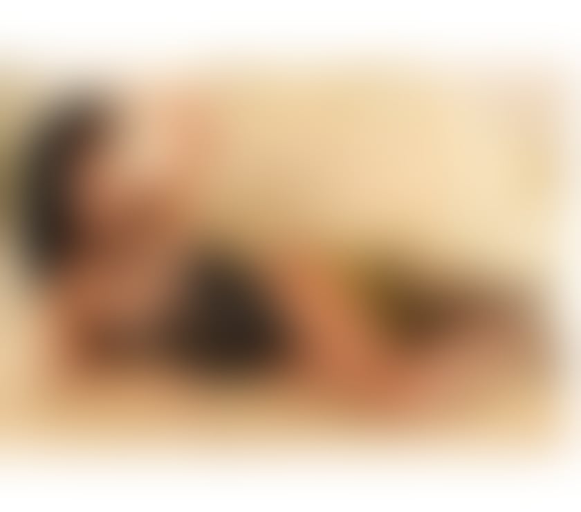 Trans Escorts East Sussex Brighton - Photos for Feminine Juicy Smooth Model TRANS Girl With Hard TOY