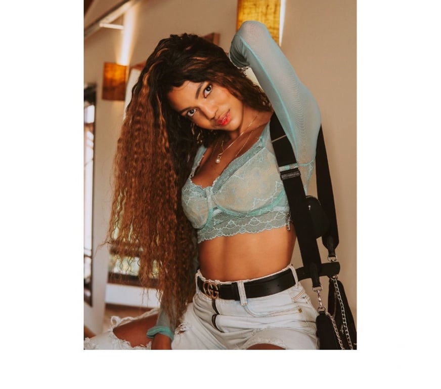 Escorts West London Hillingdon - Photos for Valentina your Brazilian Babe 🎉 🇧🇷 😈