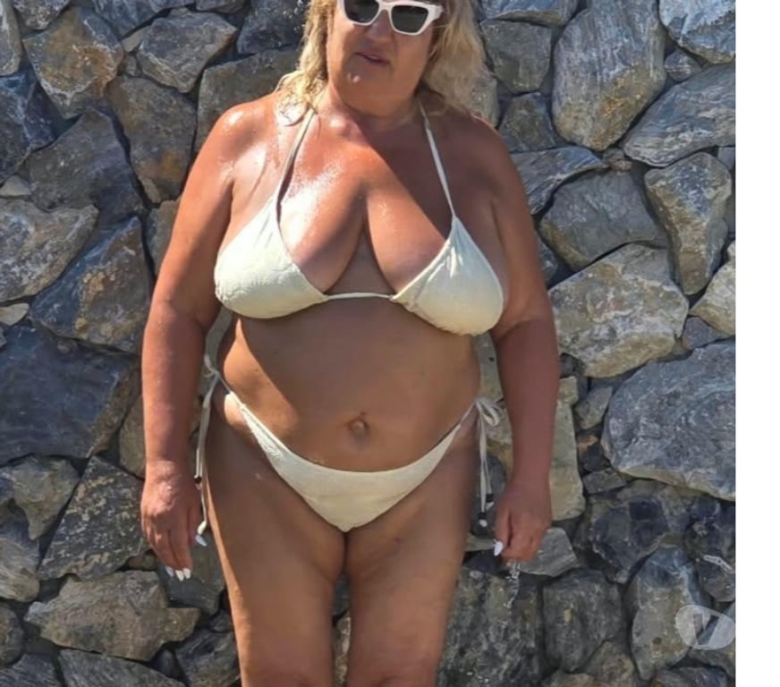 Escorts South West London Sutton - Photos for MATURE GREEK GODDESS IN YOUR AREA