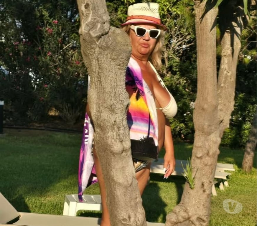 Escorts South West London Sutton - Photos for MATURE GREEK GODDESS IN YOUR AREA