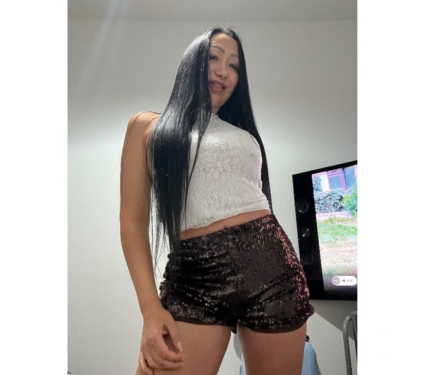 Escorts West Yorkshire Leeds - Photos for DIANA a COLOMBIAN GIRL IN THE CITY 🍑🍑💋💋