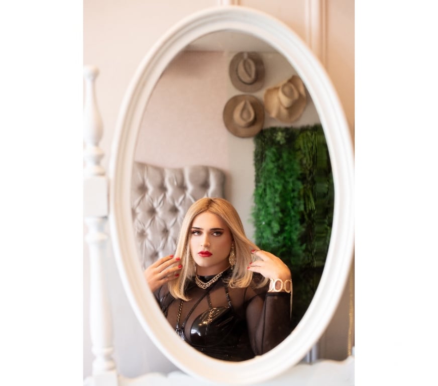 Trans Escorts Hertfordshire East Hertfordshire - Photos for Julie party XXL