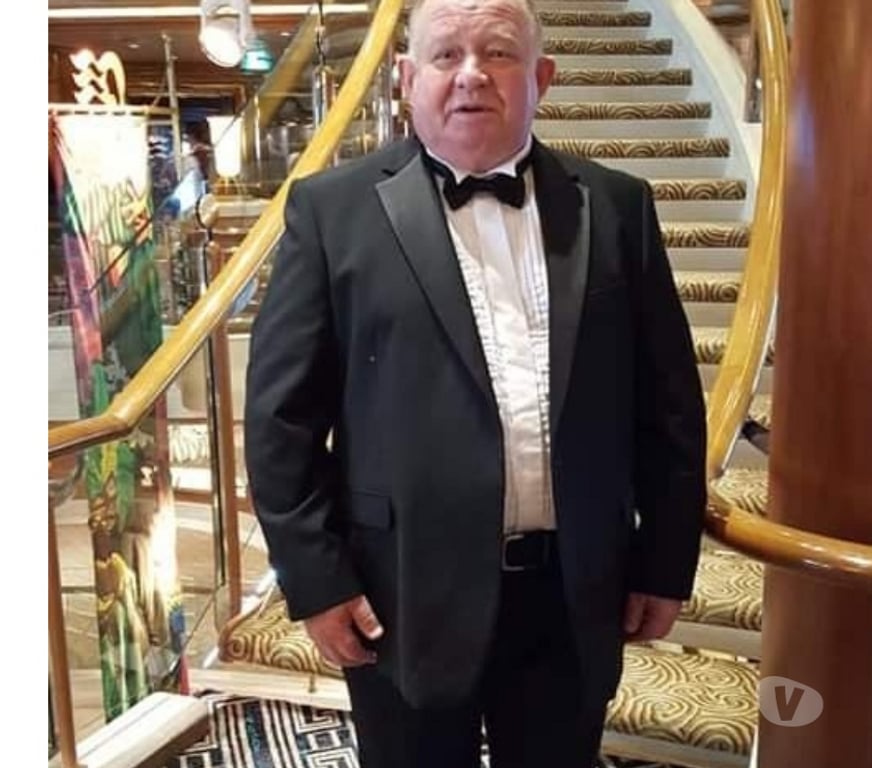 Local Swingers Wiltshire Swindon - Photos for Retired gentleman offers old fashioned values