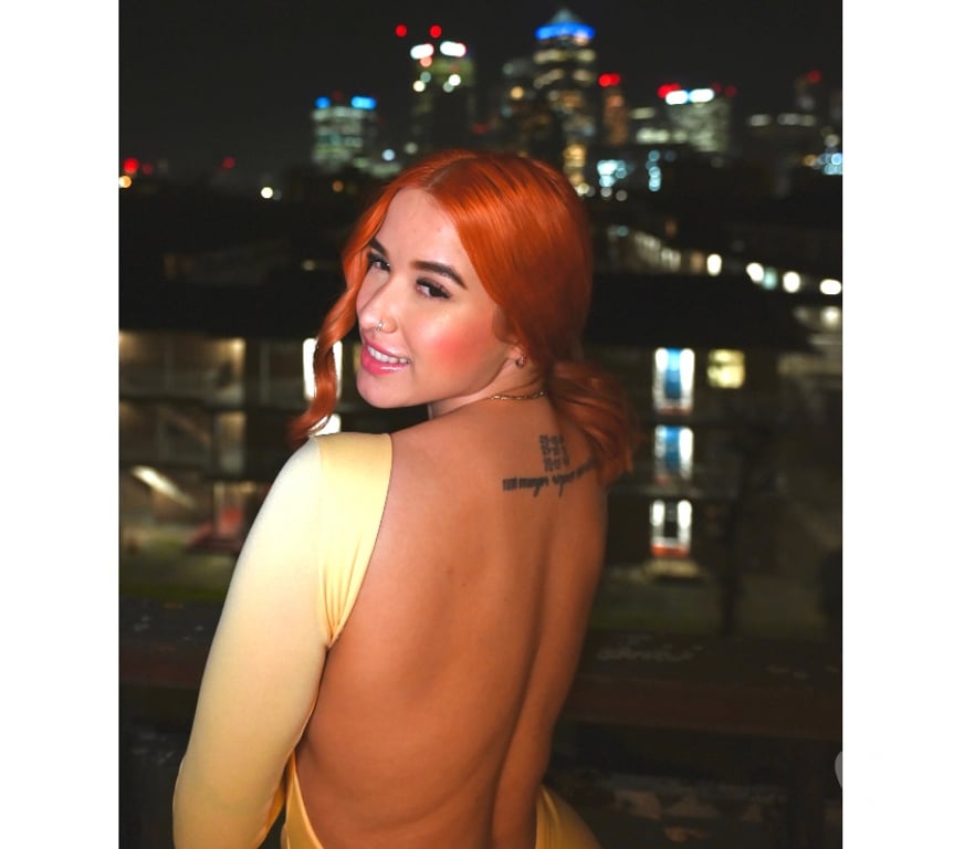 Escorts Aberdeen Aberdeen City Centre - Aberdeen - Photos for Sexy Colombian Redhead 👩🏼‍🦰 🇨🇴