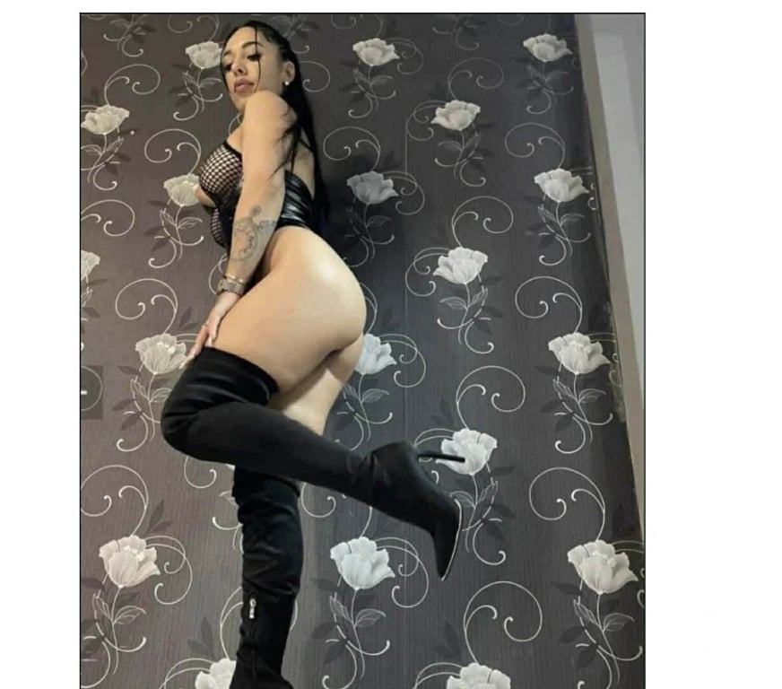 Escorts West Midlands Dudley - Photos for 🍭🍡Sexy brunette💥 best service🔥party girl🥂