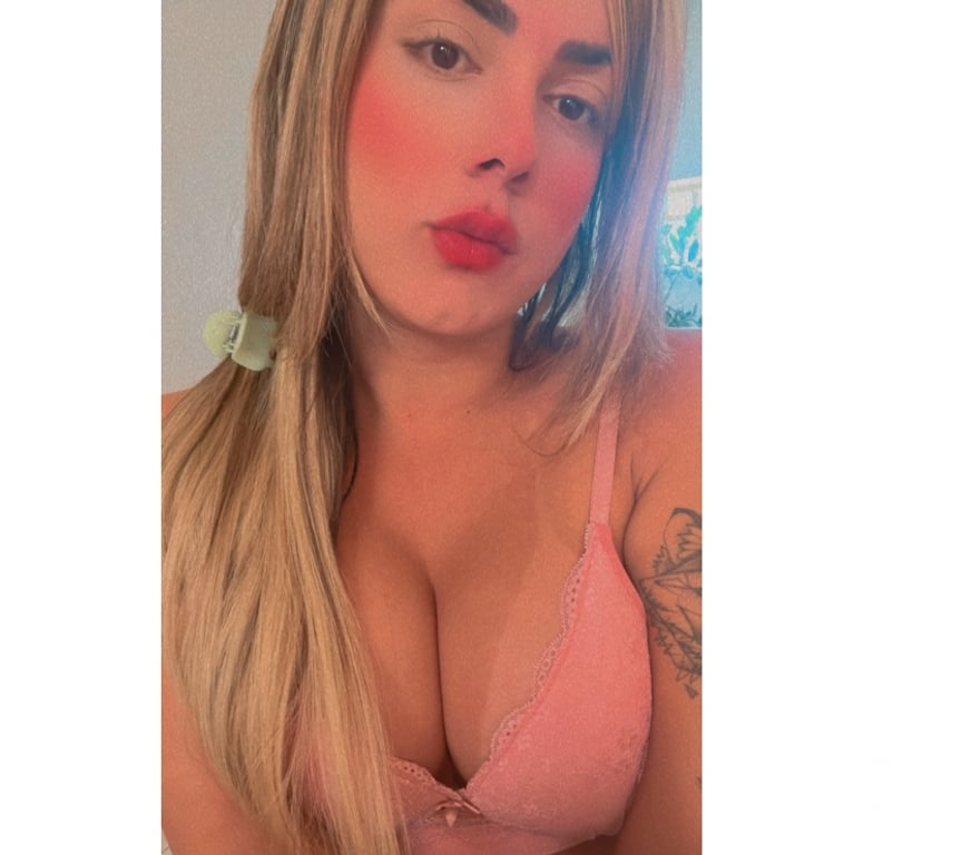 Trans Escorts West Northamptonshire Northampton - West Northamptonshire - Photos for 🎉🇧🇷Micelina Brazilian top and bot, XL & big ass🍑