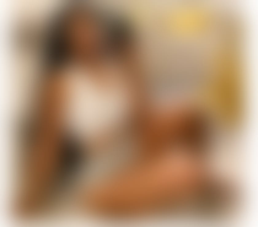 Escorts Bolton City Centre Bolton - Photos for 🍑NEW IN TOWN🎉🎉 PARTY GIRL🍆🍑