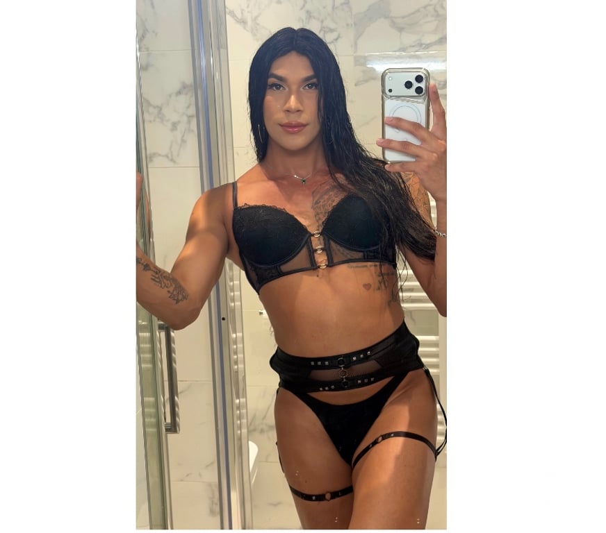 Trans Escorts Newport - Wales Newport City Centre - Newport - Photos for LUARA DIAS BRAZILIAN TS XXL GIRL P@RT¥