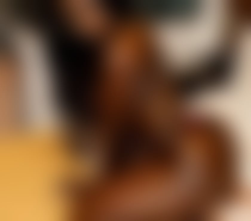 Escorts Somerset Taunton - Somerset - Photos for Your elegant Chocolate Afro Muse💋💋