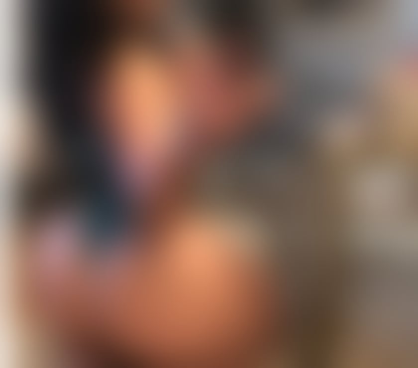Escorts North London Wood Green - North London - Photos for PARTY CURVY BRUNETTE 💋