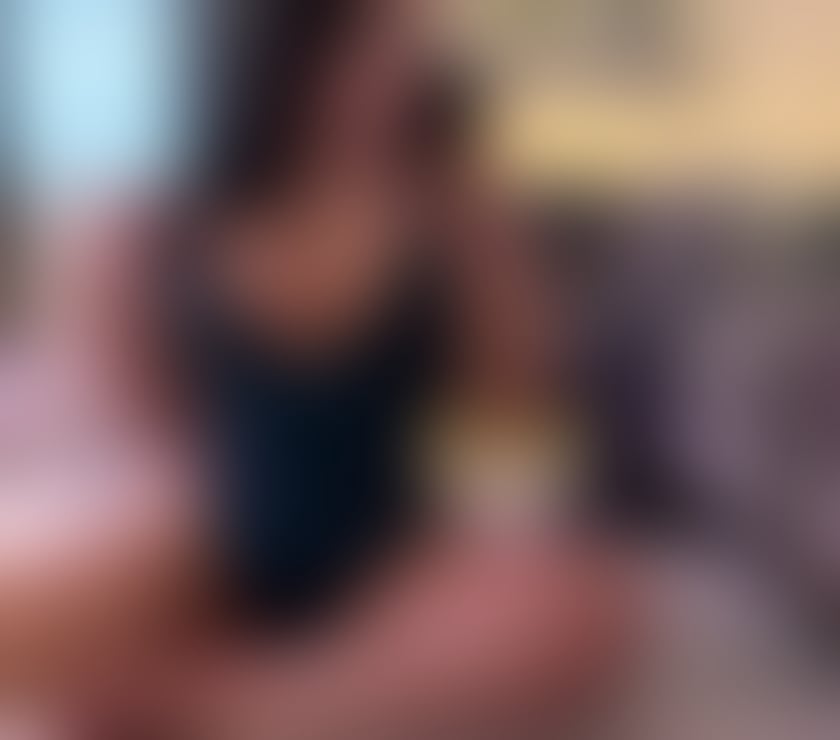 Escorts Wood Green North London - Photos for PARTY CURVY BRUNETTE 💋