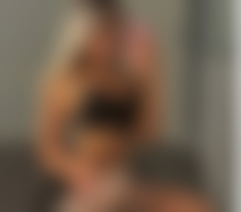 Escorts Kent Maidstone - Photos for Naughty Bombshell🤪Party girl🎉Outcall only📞❤️