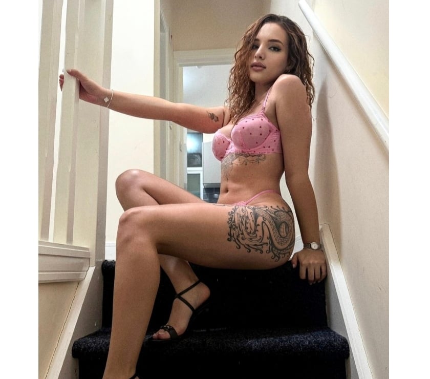 Escorts Bedfordshire Luton - Photos for MIA BRAZILIAN🇧🇷 GIRL 100% HOT REAL🍾🤤 PARTY🤫