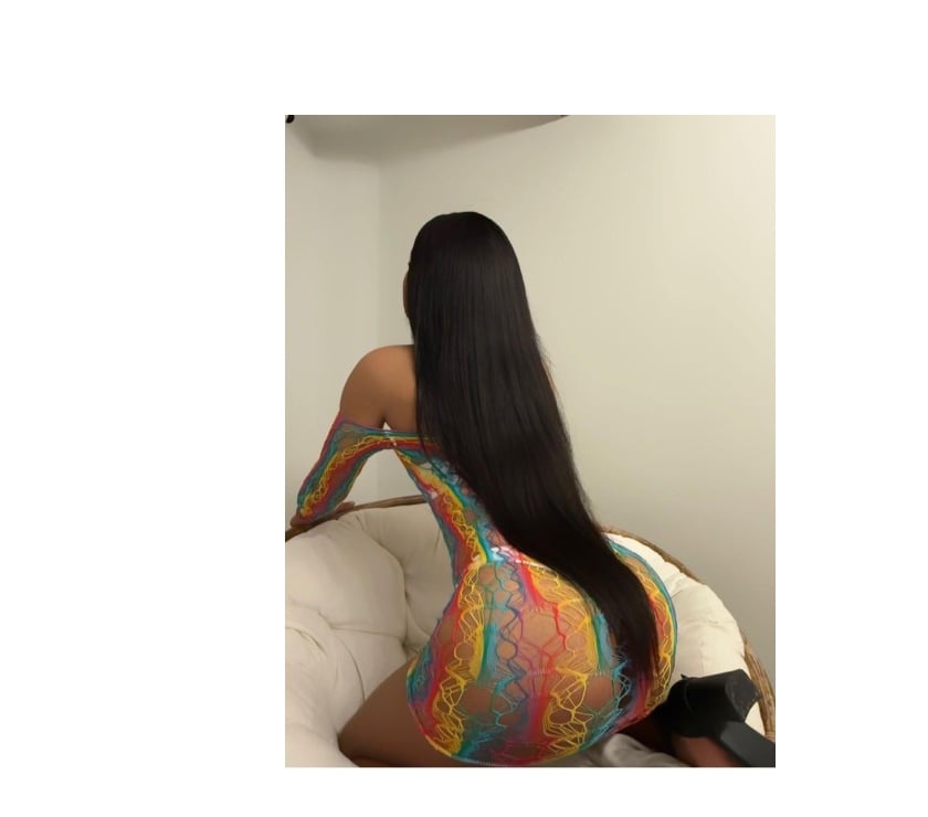  Escorts & Erotic Massage Walsall Town Centre Walsall - Photos for Hi, I'm Yeny, a beautiful Latina.🔥🍾💄