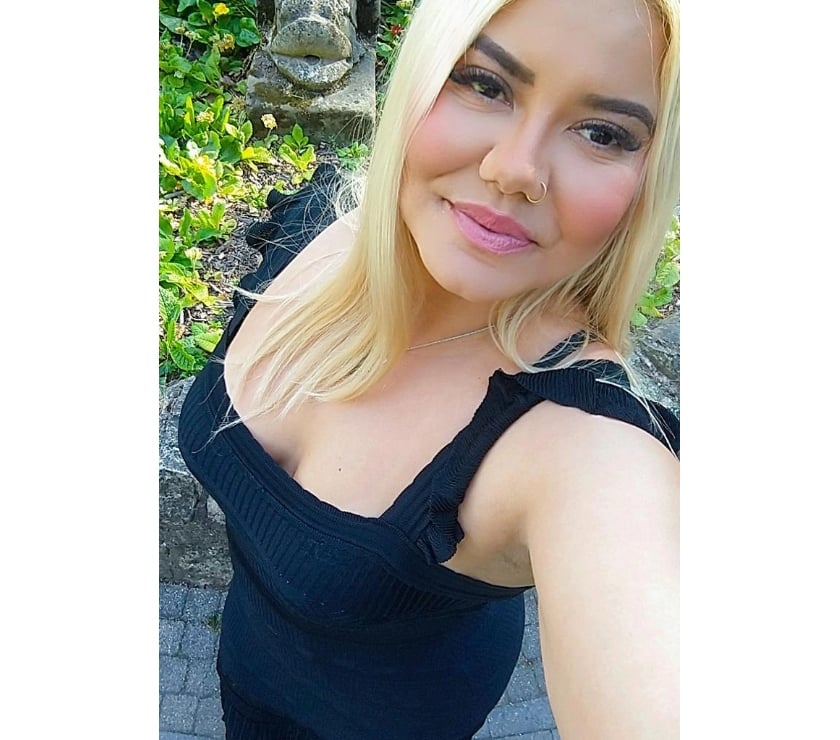  Escorts & Erotic Massage Doncaster City Centre Doncaster - Photos for Mary Ann is back for a short time!!!!