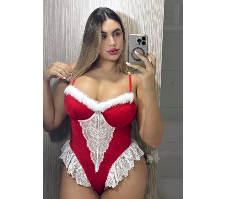 Escorts Greater Manchester Bolton - Photos for Real, Curvy, Passionate & Unforgettable ✨