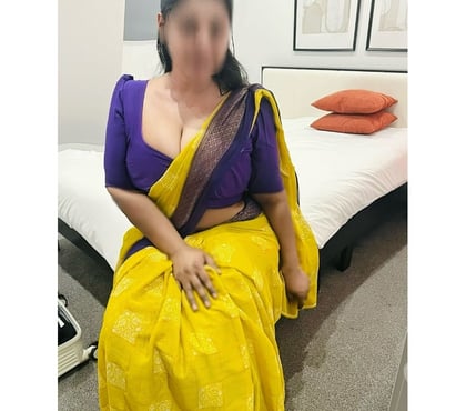 Escorts Aberdeen City Centre Aberdeen - Photos for Maithili South indian tamil girl new in Aberdeen