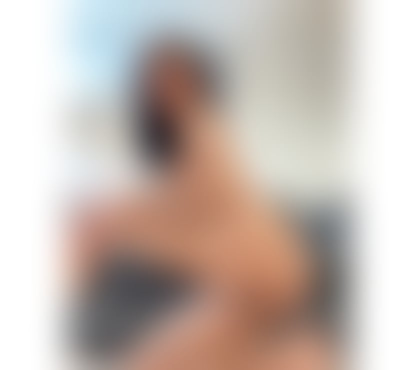 Escorts Newport - Wales Newport City Centre - Newport - Photos for Thai Model TS Emily