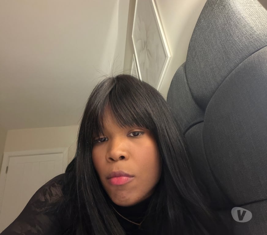 Trans Escorts West Midlands Birmingham - Photos for Bela Brazilian trans girl 8 inches dominante 🇧🇷