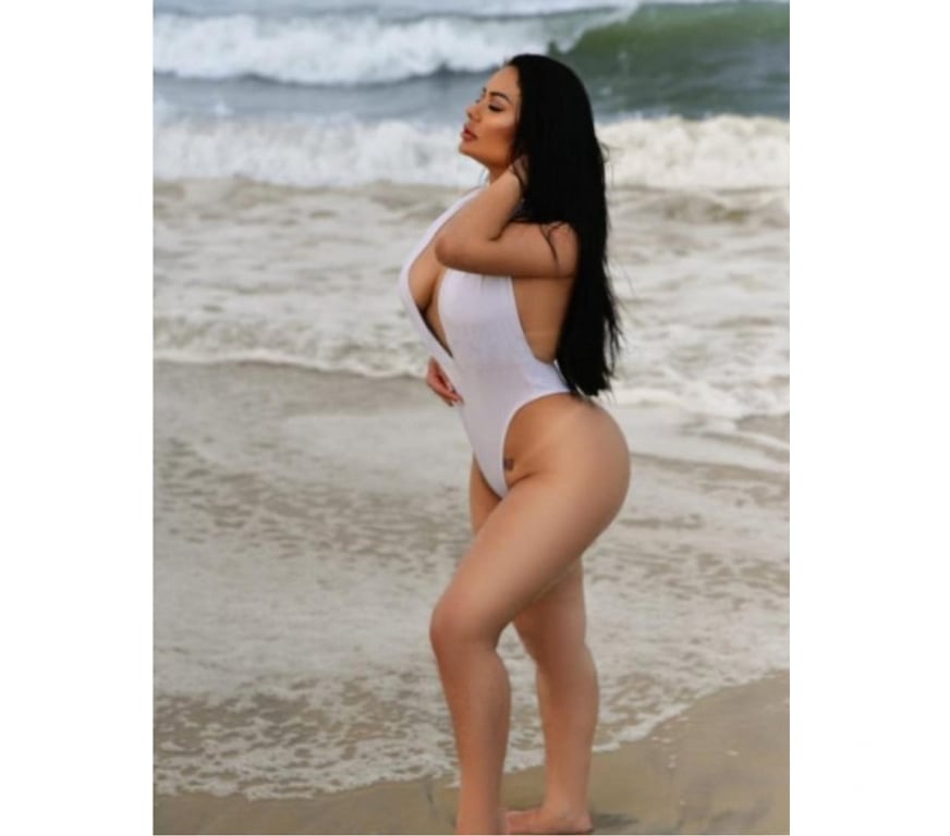 Escorts Cardiff Cardiff City Centre - Cardiff - Photos for 👑 VICTORIA 👑 Cardiff's Newest Premium Choice