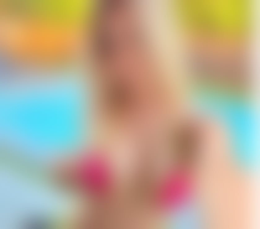 Photos for Brazilian hottie with a big ass 🍑 100% PHOTO REALY