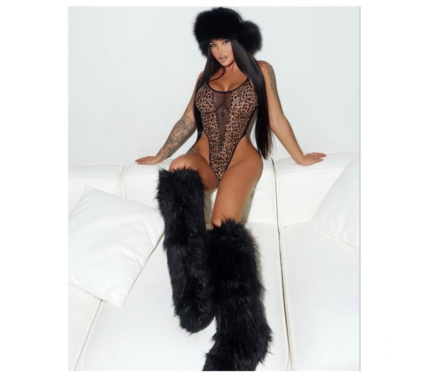 Escorts South East London Deptford - South East London - Photos for 💯 REAL PIC 🔥 ATTRACTIVE GIRL FOR COMPANY 💋