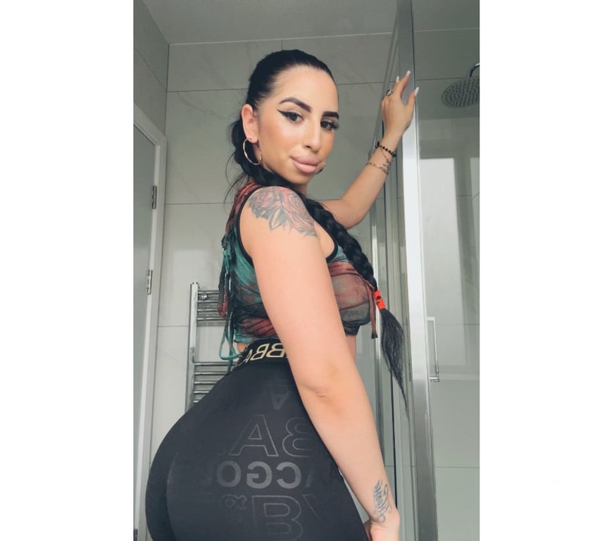Escorts East London Cubitt Town - East London - Photos for Outcall xx naughty girl xxx