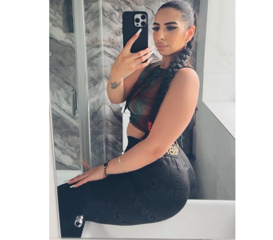 Escorts East London Cubitt Town - East London - Photos for Outcall xx naughty girl xxx