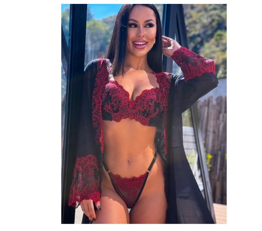 Escorts West Sussex Worthing - Photos for SWEET 💋 GFE FRENCH KISSES