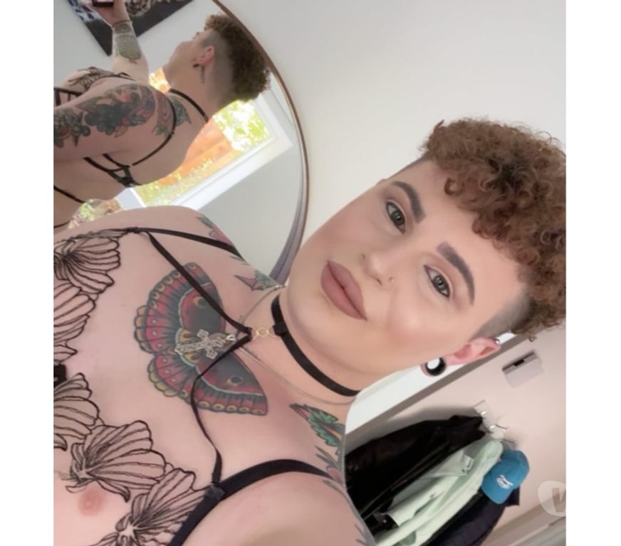  Gay massage Worcestershire Bromsgrove - Photos for LUXURIOUSFEMBOY 🇬🇧