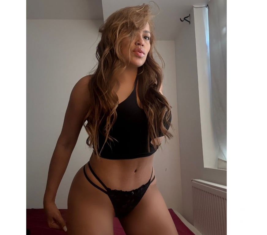 Escorts East London Spitalfields - East London - Photos for SAMMY PARTY GIRL💃🏻🎉☎️🔥07823670616🔥☎️