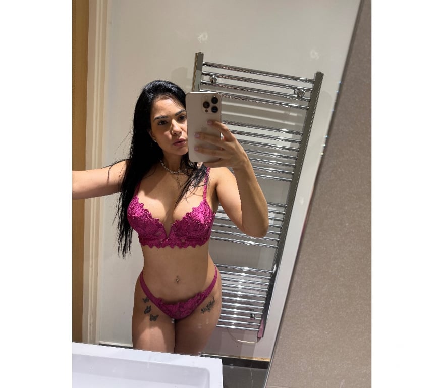 Escorts North West London Wembley Park - North West London - Photos for Criis🔥Hot Girfriend for you