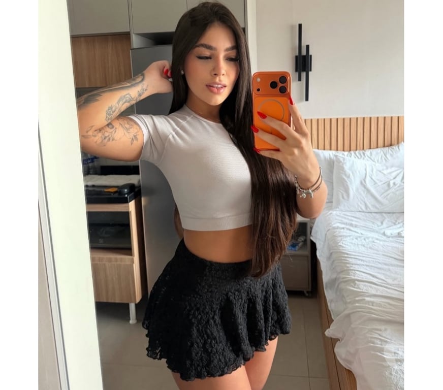 Escorts Greater Manchester Manchester - Photos for Jenny Brunette Girl