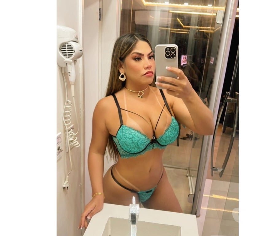 Escorts East London Woodford - East London - Photos for HOT BELLA REAL 100% NO RUSH 🇧🇷
