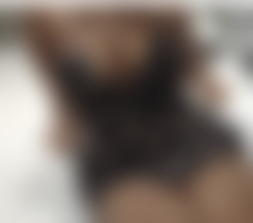 Escorts East Croydon (Tramlink) Station South East London - Photos for South Indian Tamil Girl