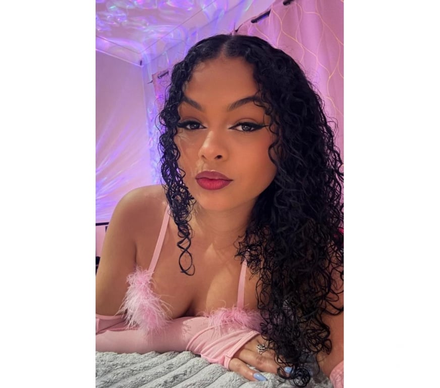 Escorts West London North Kensington - West London - Photos for CURLY, SOFT TOUCH, HOT ENERGY AND PURE ATTRACTION 🔥