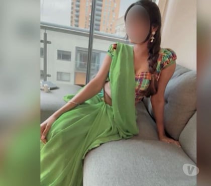  Escorts Aldgate East East London - Photos for Indian Tamil Girl Meera in East London 🇮🇳
