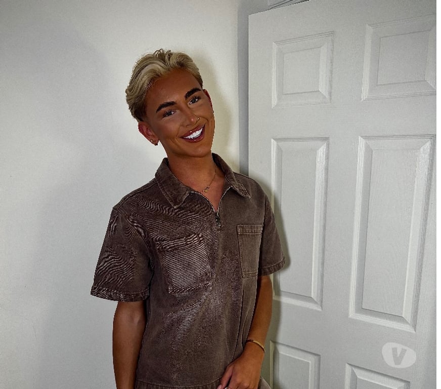  Gay massage West Yorkshire Leeds - Photos for Blonde, young and hot
