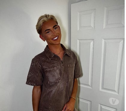 Gay massage Leeds City Centre Leeds - Photos for Blonde, young and hot