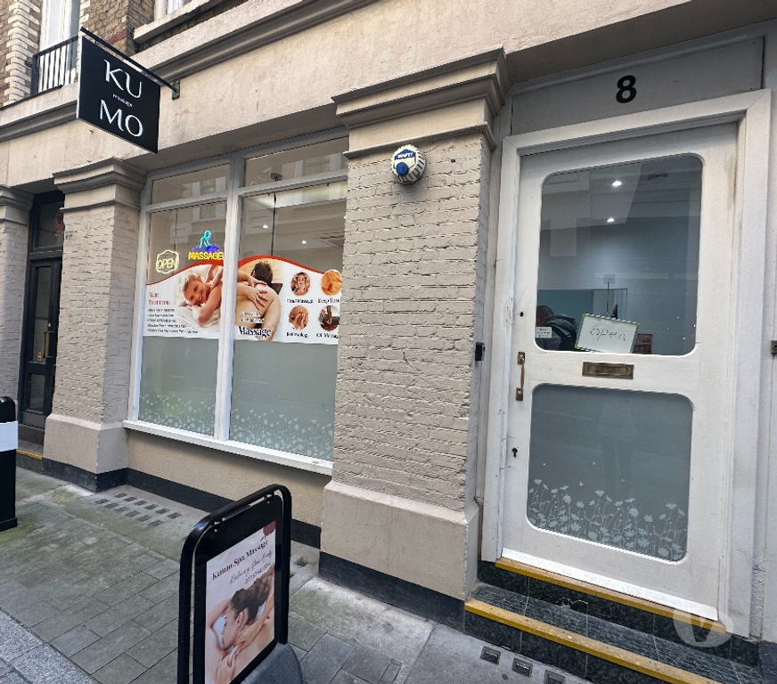 Full body massage Central London Bank - DLR Station - Central London - Photos for Amazing massage session with lovely female therapist.