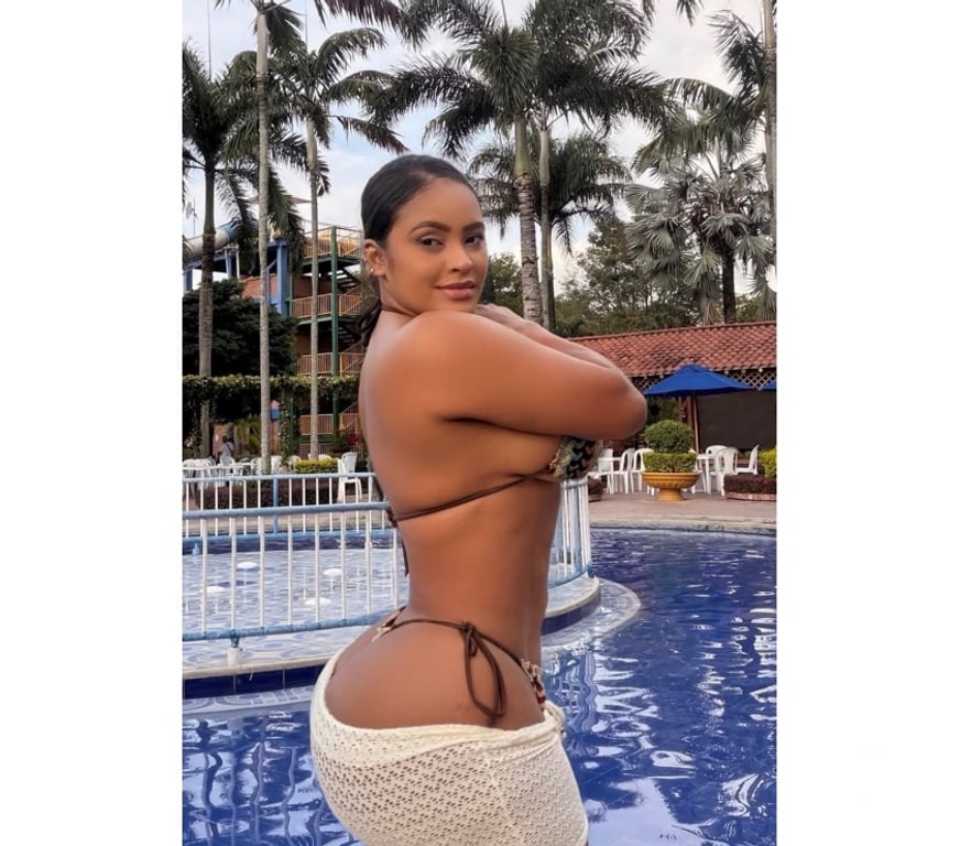 Escorts South East London Croydon - Photos for 🚗🚕OUTCALL ONLY LATINA PARTY NEW IN 📍🚘