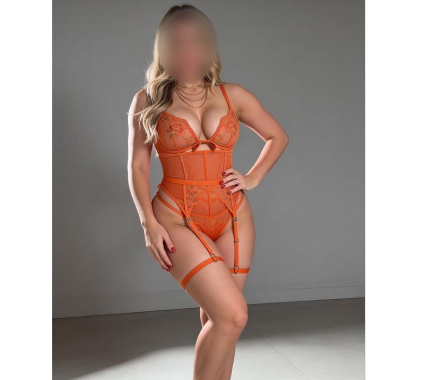 Escorts Warrington Lymm - Warrington - Photos for 🔥 English Busty Blonde – Lymm Services – WA13
