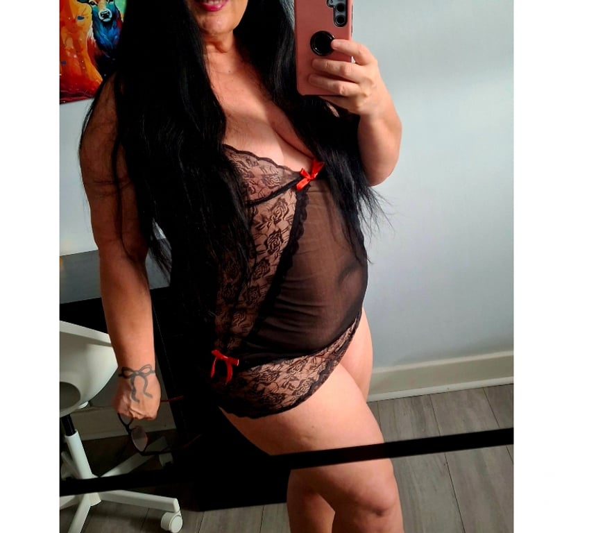 Escorts Hertfordshire Stevenage - Photos for ✨️Mature,curvy💥Massage with GFE🫦For few days‼️
