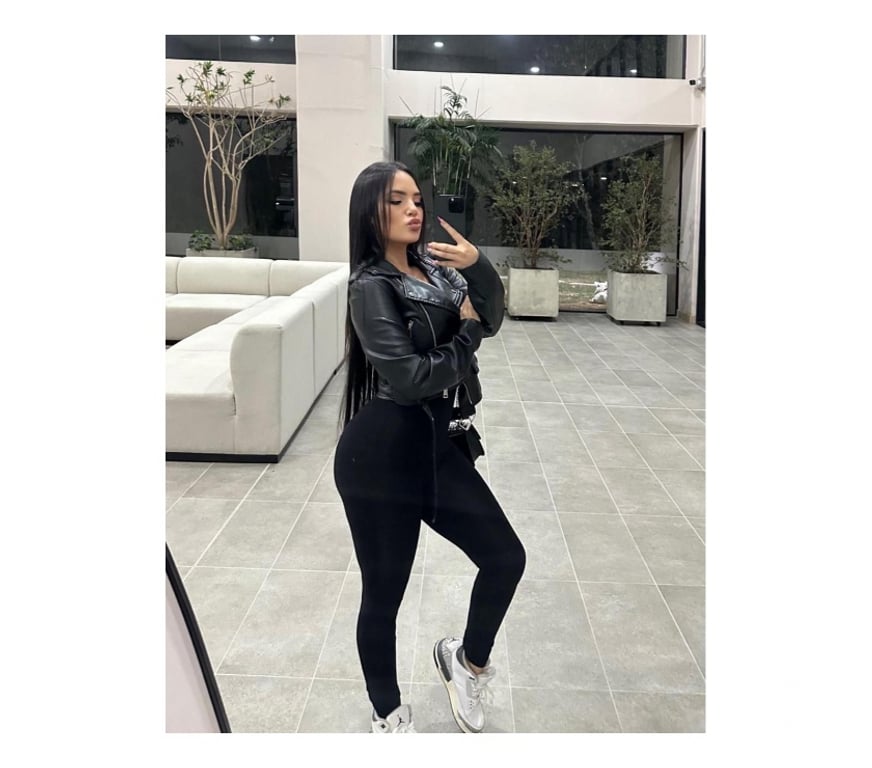 Escorts West London Chiswick Park Station - West London - Photos for LUNA, PURE DESIRE WITH A TOUCH OF MYSTERY 🔥😈✨