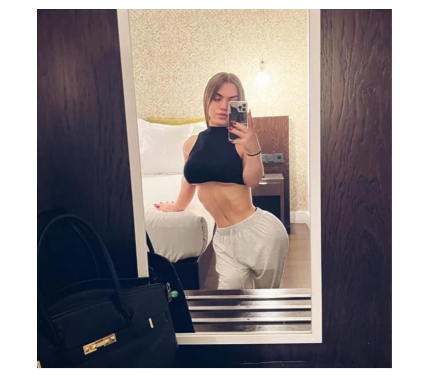  Escorts & Erotic Massage Rugby Town Centre Rugby - Photos for SMALL GIRL IT'S BACK JUST TILL SUNDAY DON'T MISS ME