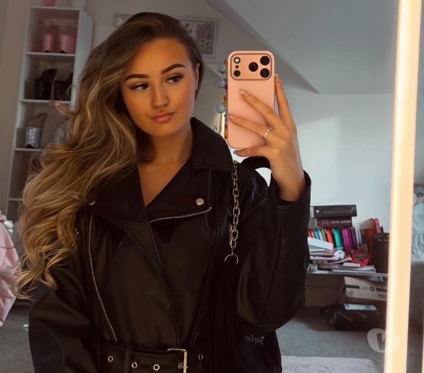 Adult Entertainment West Midlands Birmingham - Photos for 07856203004 | 24 year old PAWG online calls