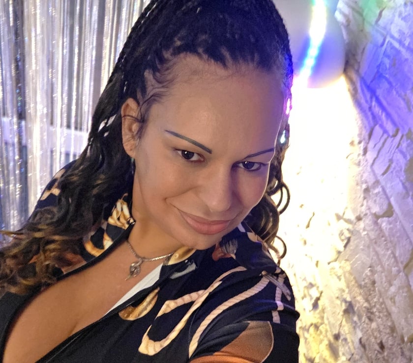 Escorts Ealing Northolt - Ealing - Photos for Sexy Simona Milf Best OWO! CIM! NEW PLACE