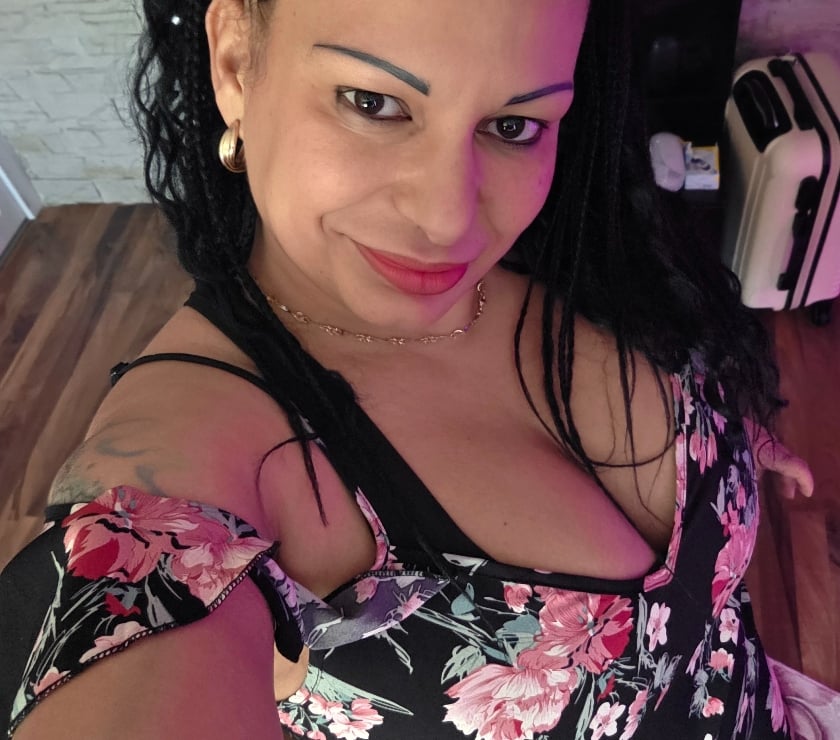 Escorts Ealing Northolt - Ealing - Photos for Sexy Simona Milf Best OWO! CIM! NEW PLACE